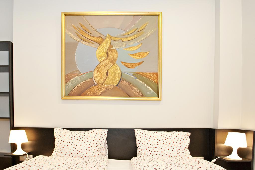 Diana Apartment On Vaci Utca Budapest Room photo